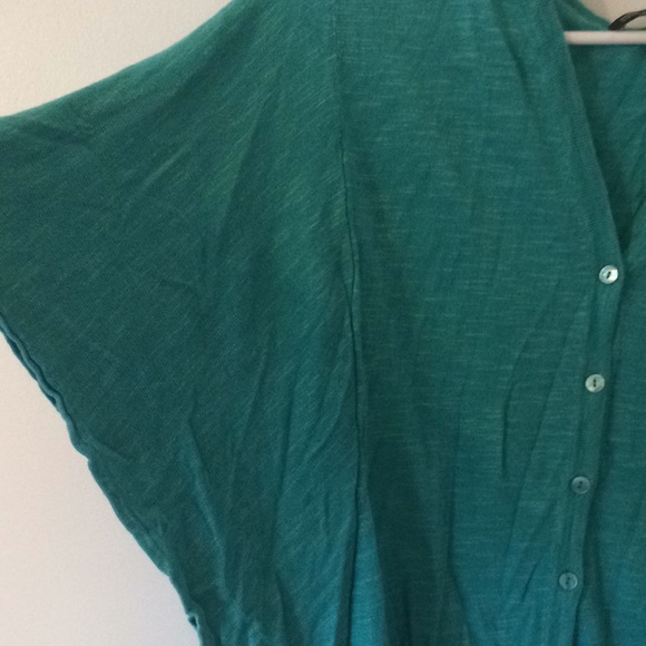 Jones New York flowy sleeve knit shirt - Picture 3 of 3